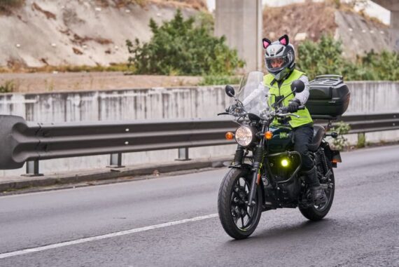 Optimiser la visibilité de votre moto électrique en 2026