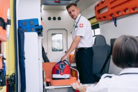 Cinq idées reçues sur le secourisme au travail qui coûtent cher