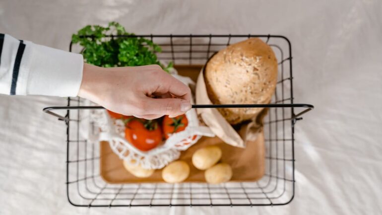Budget alimentaire 2026 : 7 stratégies pour manger sans se ruiner
